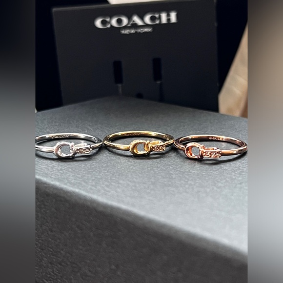 NEW‼️ COACH Signature interlock Pave Stackable 3 Ring Set - Picture 2 of 16